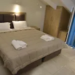 Zakros Hotel 3*