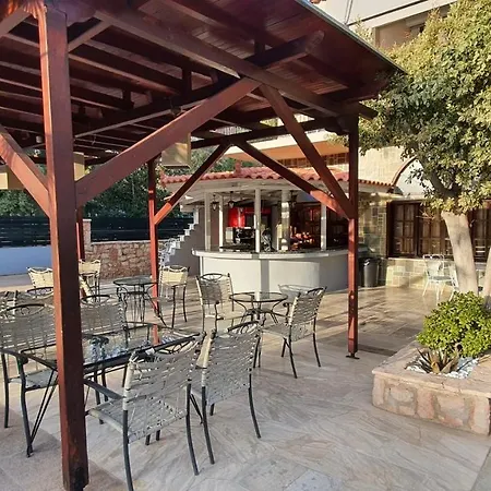 מלון Zakros