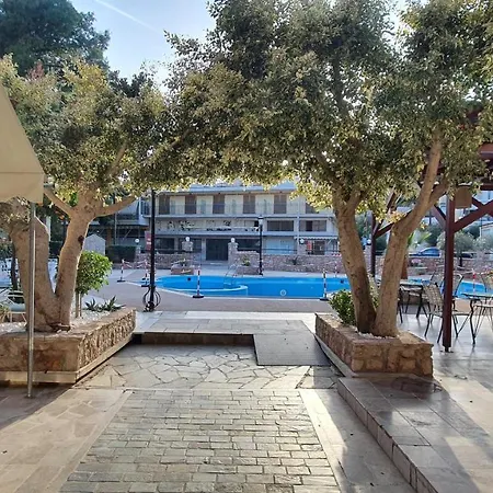 מלון Zakros טולון