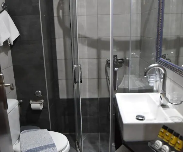 فندق Zakros تولو